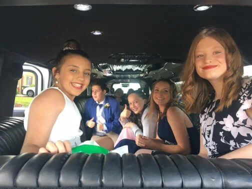 48375757_2207043126006542_3702789480244051968_n